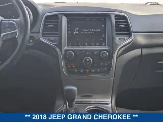 Jeep Grand Cherokee 2018 4x2 Laredo SUV de 4 puertas