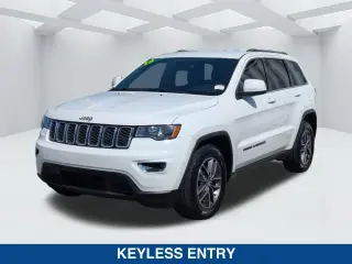 Jeep Grand Cherokee 2018 4x2 Laredo SUV de 4 puertas