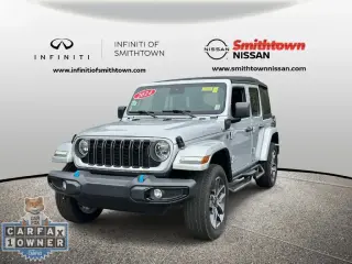 Jeep Wrangler 2024 4x4 Willys 4xe SUV de 4 puertas