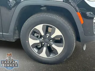 Jeep Grand Cherokee 2023 4x4 30th Anniversary 4xe SUV de 4 puertas