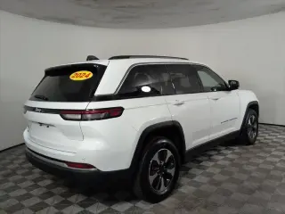 Jeep Grand Cherokee 2024 4x4 4xe 4 puertas SUV