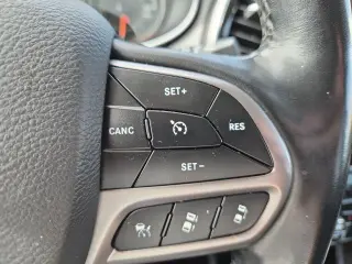 Jeep Cherokee 2021 4x4 Limited SUV de 4 puertas