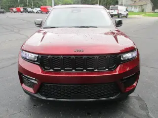 Jeep Grand Cherokee 2024 4x4 Limited SUV de 4 puertas