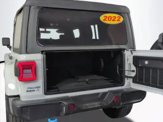 Jeep Wrangler Unlimited 2022 4x4 Sahara 4xe 4dr SUV