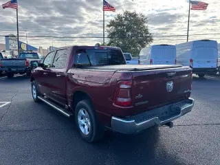 Ram 1500 2020 4x4 Big Horn 4 puertas Crew Cab 1.7 m SB Pickup
