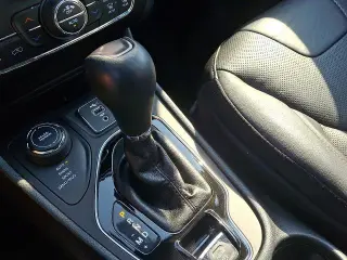 Jeep Cherokee 2020 4x4 Limitado 4dr SUV