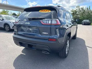 Jeep Cherokee 2021 4x4 Latitude Lux SUV de 4 puertas