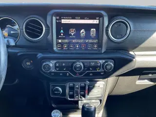 Jeep Wrangler 2023 4x4 High Altitude 4xe SUV de 4 puertas