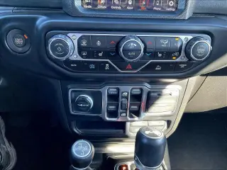 Jeep Wrangler 2023 4x4 High Altitude 4xe SUV de 4 puertas