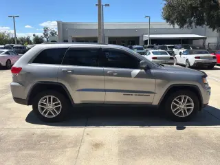 Jeep Grand Cherokee 2017 4x2 Laredo 4dr SUV