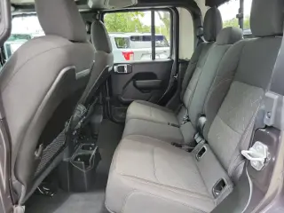 Jeep Gladiator 2026 4x4 Mojave 4dr Crew Cab 5.0 ft. SB