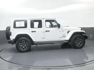 Jeep Wrangler 2024 4x4 Sahara 4dr SUV