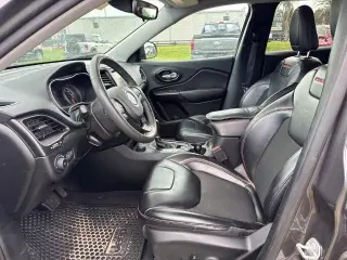 Jeep Cherokee 2022 4x4 Trailhawk 4 puertas SUV