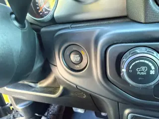 Jeep Wrangler 2019 4x4 Sport SUV de 2 puertas