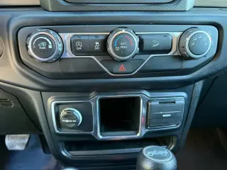 Jeep Wrangler 2019 4x4 Sport SUV de 2 puertas