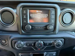 Jeep Wrangler 2019 4x4 Sport SUV de 2 puertas
