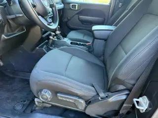 Jeep Wrangler 2019 4x4 Sport SUV de 2 puertas