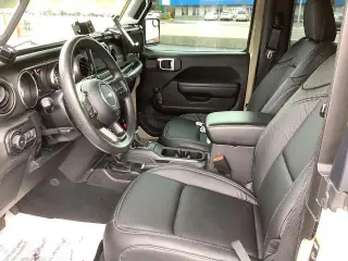 Jeep Wrangler 2022 4x4 Sport 2dr SUV