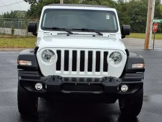 Jeep Wrangler Unlimited 2022 4x4 Sport SUV 4 puert