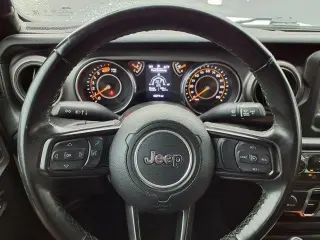 Jeep Wrangler Unlimited 2022 4x4 Sport SUV 4 puert