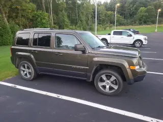 Jeep Patriot 2016 4x4 Latitude SUV de 4 puertas