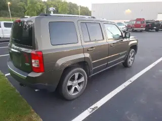 Jeep Patriot 2016 4x4 Latitude SUV de 4 puertas