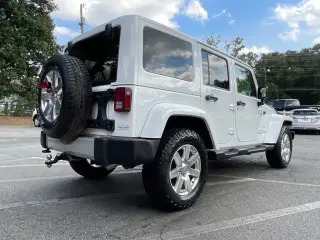 Jeep Wrangler JK Unlimited 2018 4x4 Sahara SUV de 4 puertas
