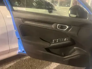 Honda Civic 2023 Sport de 4 puertas Portón trasero CVT