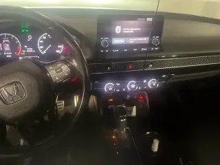 Honda Civic 2023 Sport de 4 puertas Portón trasero CVT
