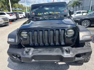 Jeep Wrangler Unlimited 2019 4x4 Sport SUV de 4 puertas
