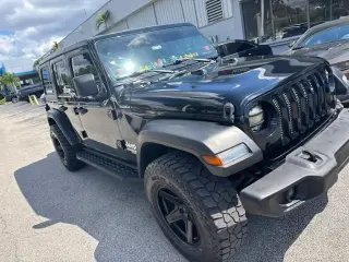 Jeep Wrangler Unlimited 2019 4x4 Sport SUV de 4 puertas