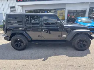Jeep Wrangler Unlimited 2019 4x4 Sport SUV de 4 puertas