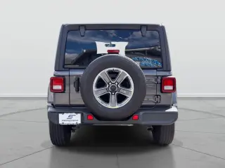 Jeep Wrangler Unlimited 2022 4x4 Sahara SUV 4 puertas