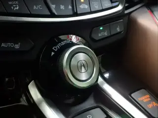 Acura TLX 2021 SH-AWD Sedán de 4 puertas con paquete Technology