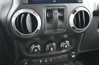 Jeep Wrangler 2017 4x4 Sport 2dr SUV