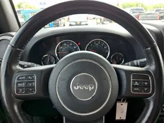 Jeep Wrangler Unlimited 2016 4x4 Sport SUV de 4 puertas