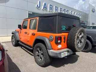 Jeep Wrangler Unlimited 2019 4x4 Sport SUV de 4 puertas