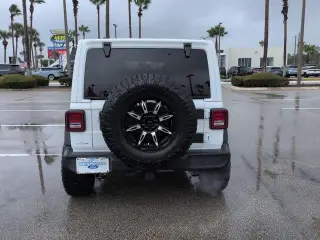 Jeep Wrangler Unlimited 2021 4x4 Sport 4dr SUV