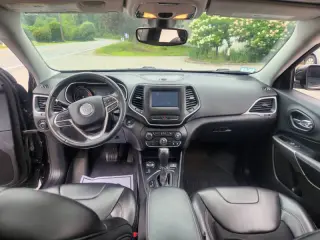 Jeep Cherokee 2019