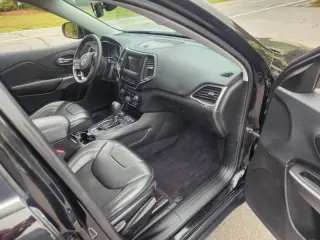 Jeep Cherokee 2019