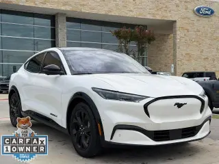 Ford Mustang Mach-E 2023 Premium 4dr SUV