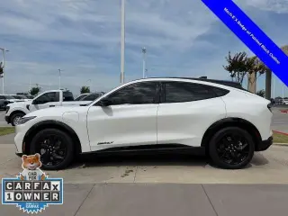 Ford Mustang Mach-E 2023 Premium 4dr SUV