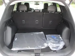 Ford Escape Plug-In Hybrid 2025 PHEV 4dr SUV