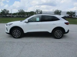 Ford Escape Plug-In Hybrid 2025 PHEV 4dr SUV