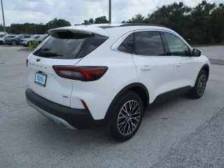 Ford Escape Plug-In Hybrid 2025 PHEV 4dr SUV