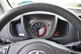 Scion xD 2010 5p HB Man (Nac)