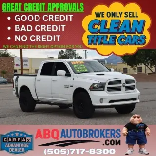 RAM 1500 4WD Crew Cab 140.5" Sport 2014