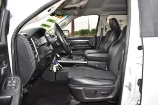 RAM 1500 4WD Crew Cab 140.5" Sport 2014