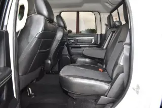 RAM 1500 4WD Crew Cab 140.5" Sport 2014