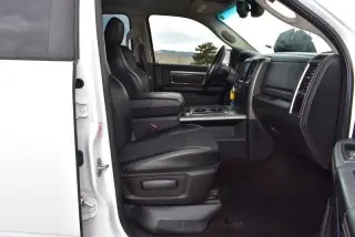 RAM 1500 4WD Crew Cab 140.5" Sport 2014